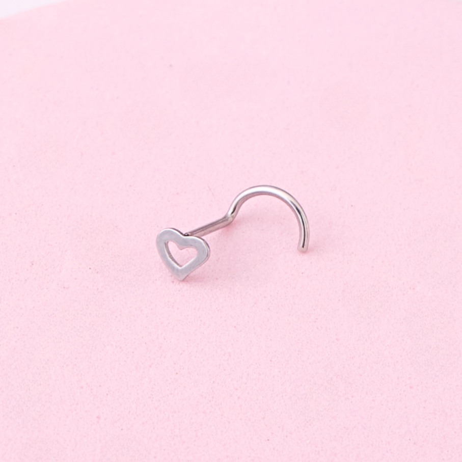 Piercing Corazón - Silver - Nostril -5x4mm